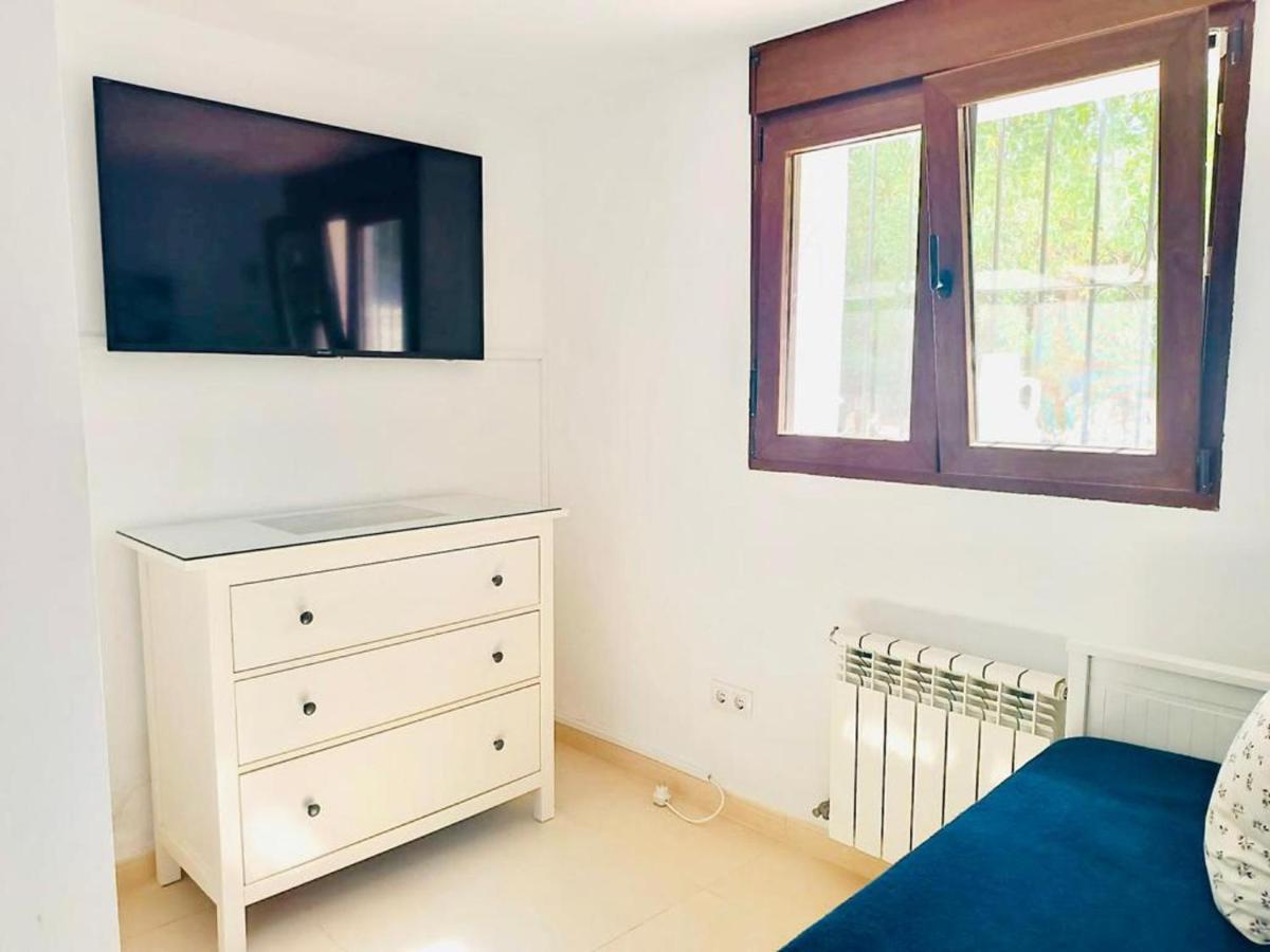 1-Bed Apartment Close To Moraira Town Centre Exterior foto