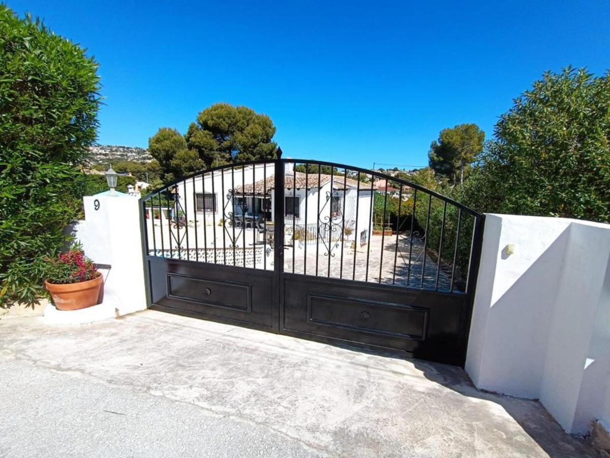 1-Bed Apartment Close To Moraira Town Centre Exterior foto